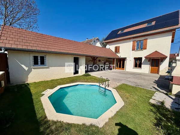 Maison 7 pièces 107 m²