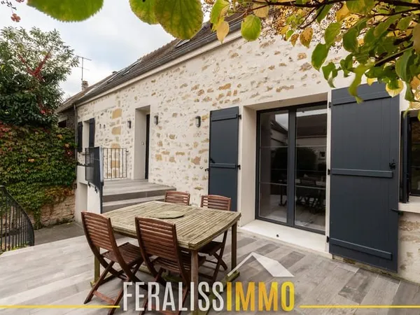 Charme fou pour cette maison entièrement rénovée !