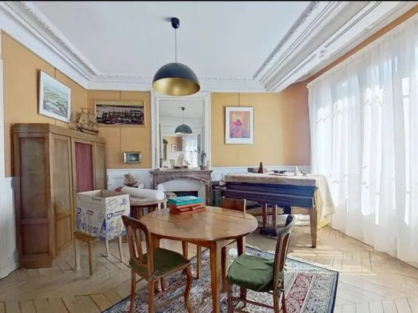 Appartement 5 pièces 107 m²