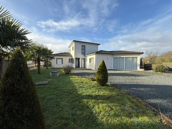 Maison 6 pièces 162 m²