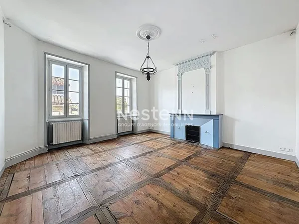 Appartement 5 pièces 144 m²
