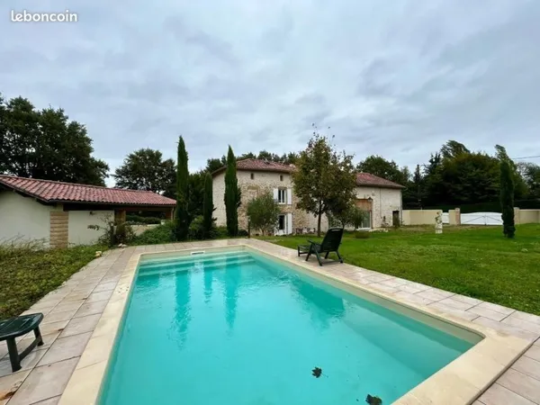 Maison 4 pièces 158 m²