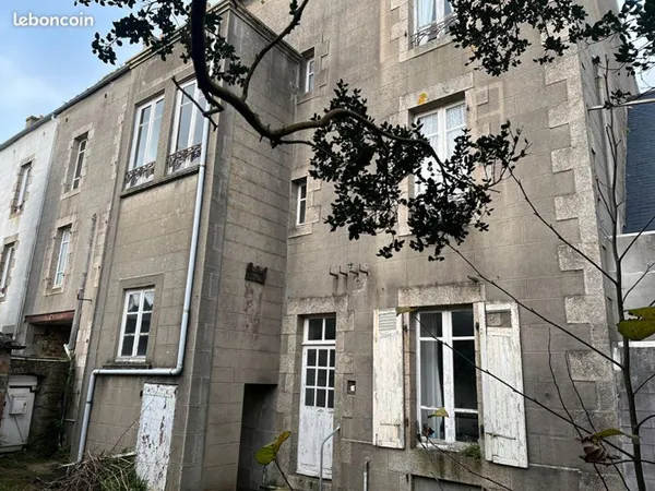 Immeuble 10 pièces 330 m²
