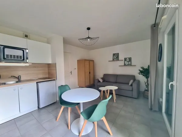 Studio meublé tout inclus - Quartier Schuman - 21 m²