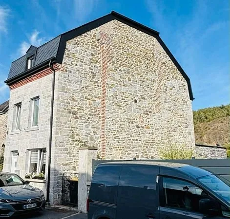 Belle maison en pierre