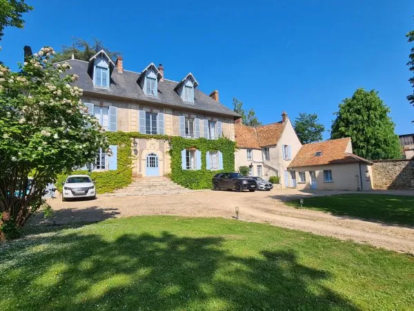 Demeure de Prestige à Longuesse