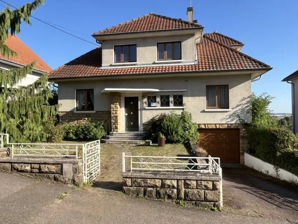Maison 7 pièces 198 m²