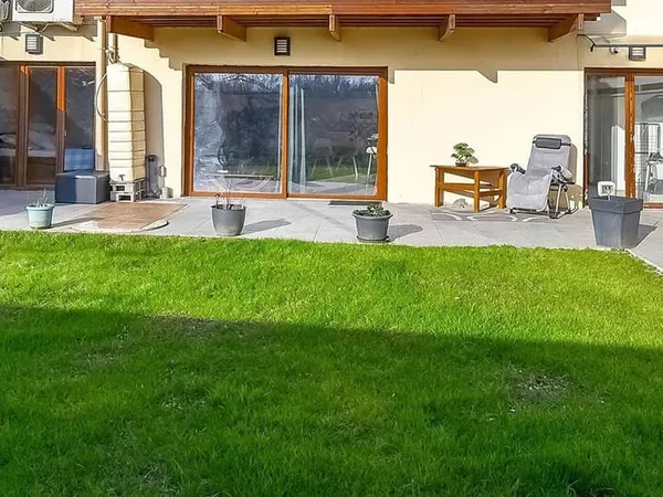 Immeuble 153 m²