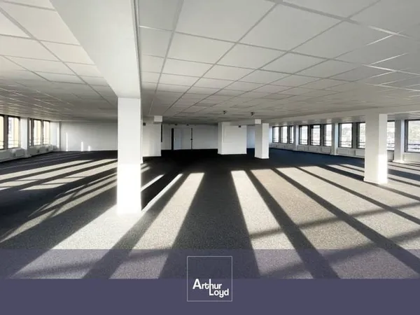 Bureaux 705 m²