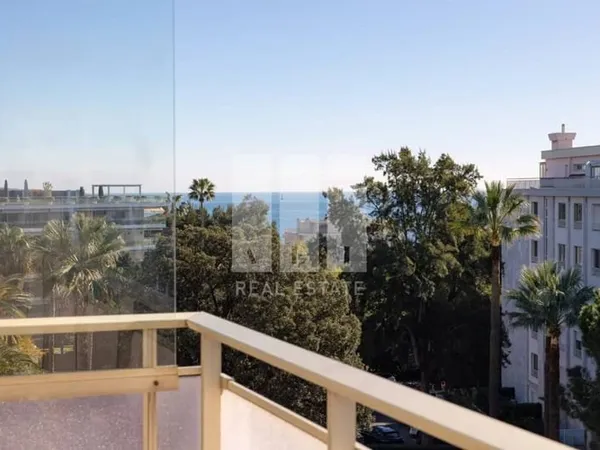 Appartement 3 pièces 97 m²