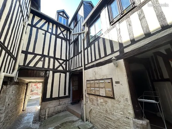 Immeuble de rapport 16 pièces 379 m²
