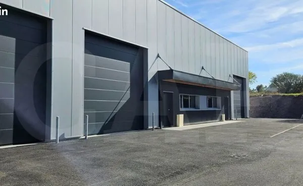 Local 250 m²