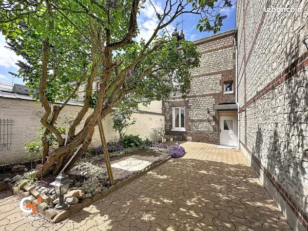 Maison 5 pièces 61 m²