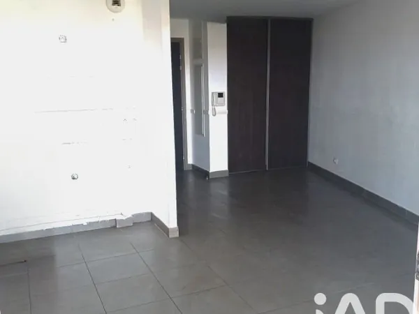 Studio 1 pièce 24 m²