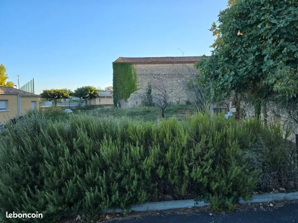 Terrain constructible 550 m2 à MURVIEL-les-BEZIERS