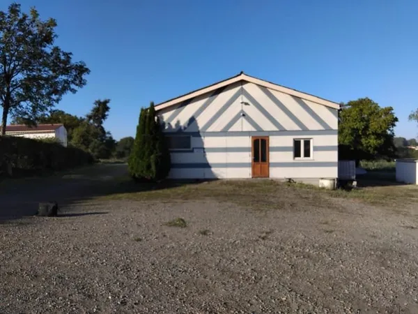 Bâtiment F1