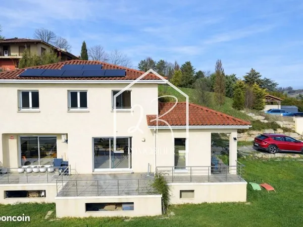Maison 5 pièces 130 m²