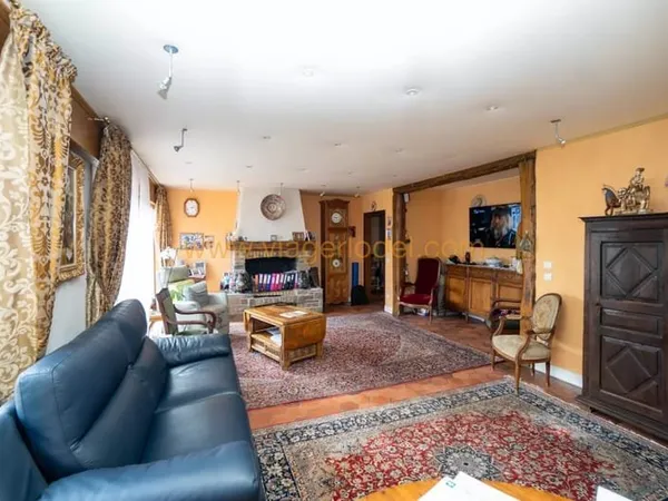 9730 - VENTE AVEC RESERVE DU DROIT D'USAGE ET D'HABITATION - MAREIL-MARLY (78)