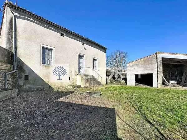Maison à Saint Loup Lamairé
