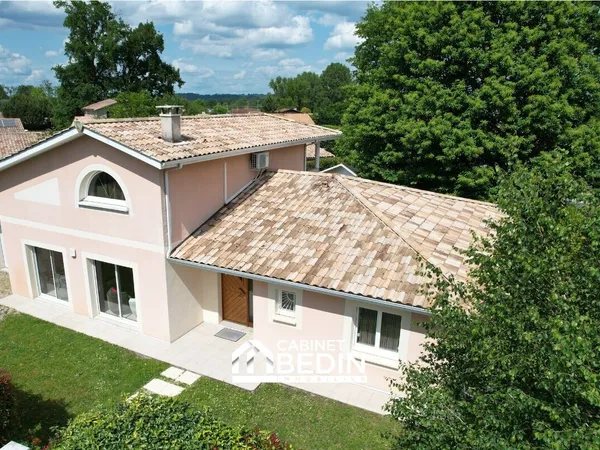 Maison 5 pièces 186 m²