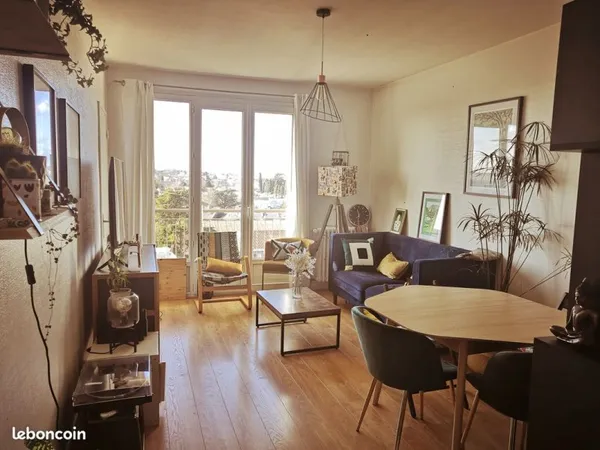 Appartement T3 70m2 la Madeleine