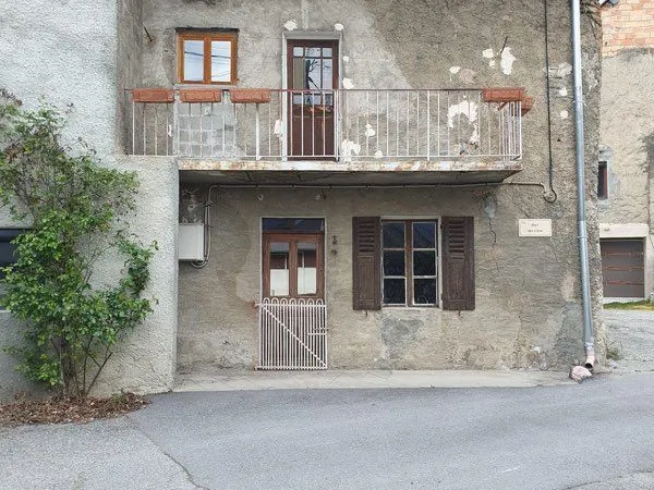 Maison de village à Cruet