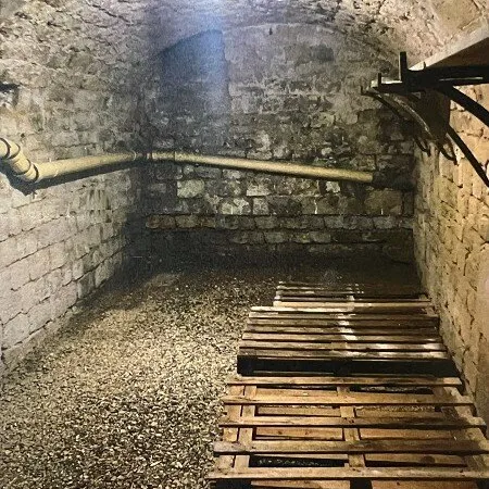 Entrepôt 0 pièce