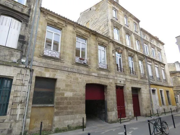 Stationnement Location Bordeaux   79€