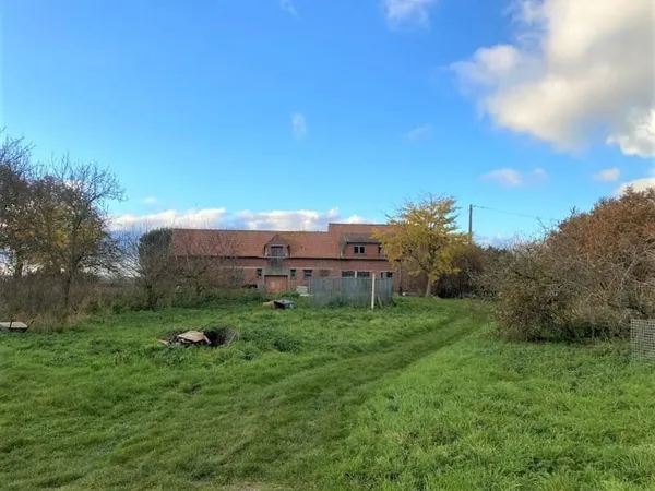 Hutte et fermette à rénover