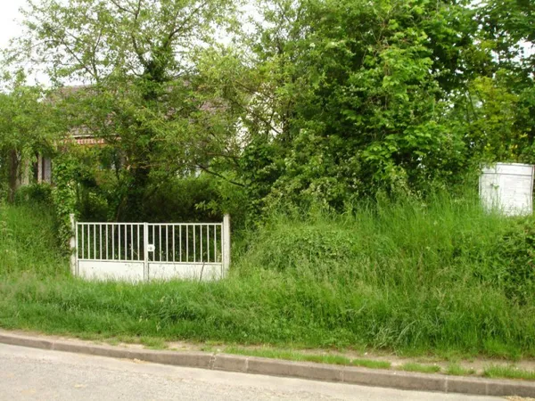Terrain 449 m²