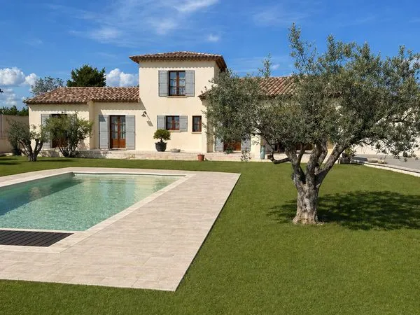 Belle propriété de caractère