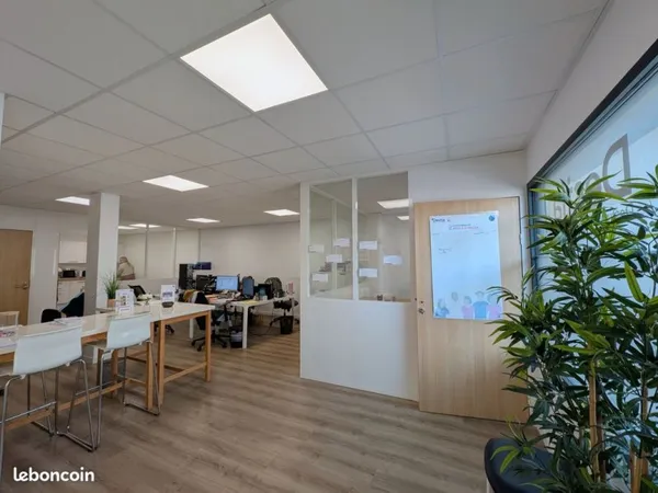 Local professionnel et commercial Biganos