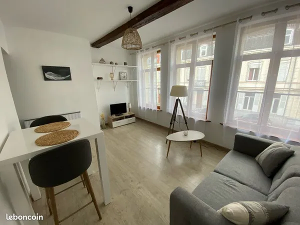 Appartement T2 meublé à louer dans le vieux Douai