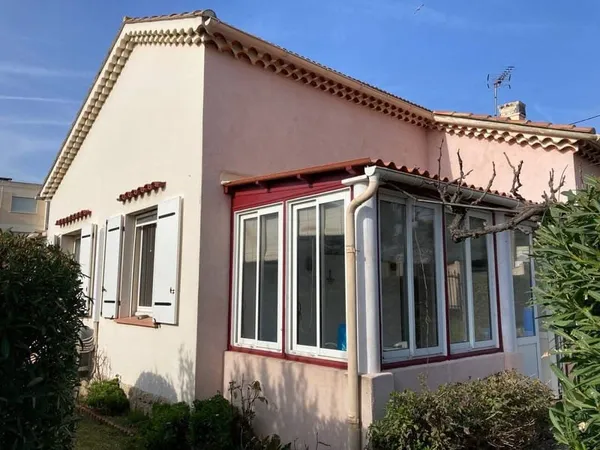 Maison de plain-pied 5 pièces 110 m²