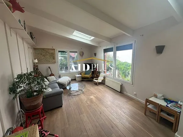Maison 7 pièces 112 m²