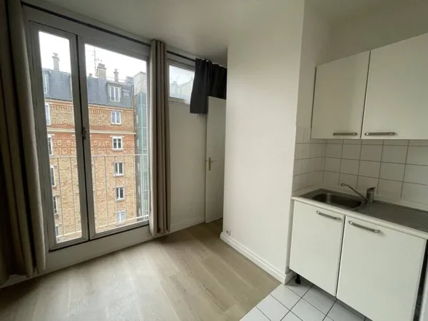 Appartement 1 pièce 14 m²