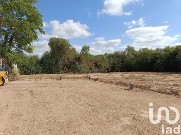 Terrain 299 m²