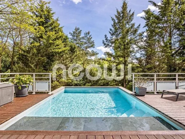 Maison 7 pièces 171 m²