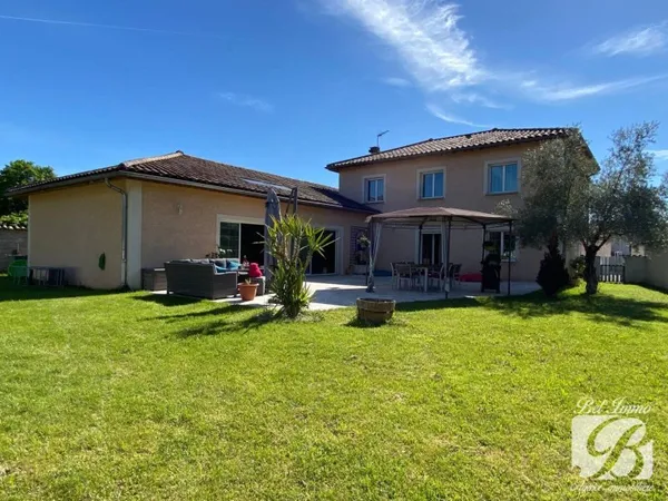 Maison 6 pièces 180 m²