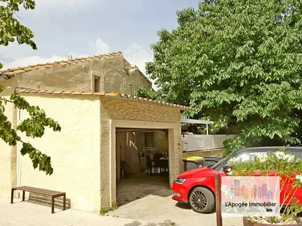 Maison de village