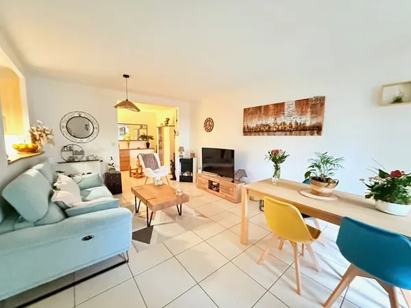 Appartement Savigny Le Temple 2 pièce(s) 47 m2