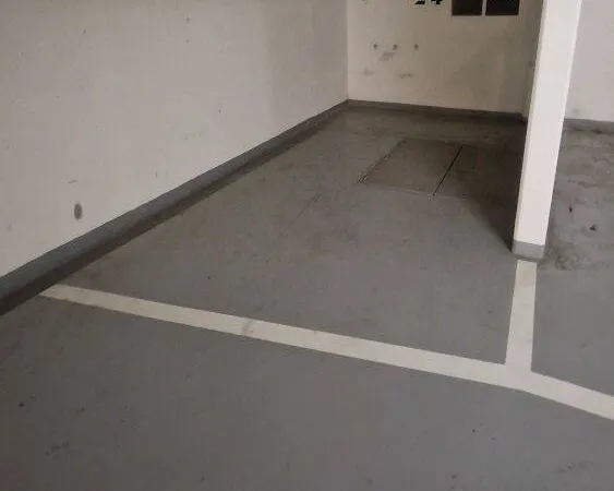 Parking 12 m²