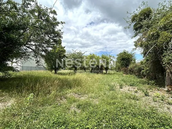 TERRAIN DE 1685M² CLOS ET CONSTRUCTIBLE SUR LA COMMUNE DE VALENCAY (INDRE 36)