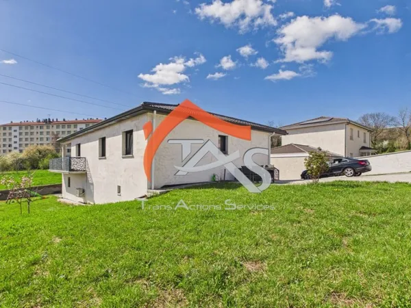 Maison 6 pièces 138 m²