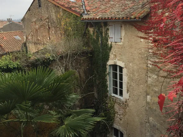 Charmante maison de ville proche d'Aurignac