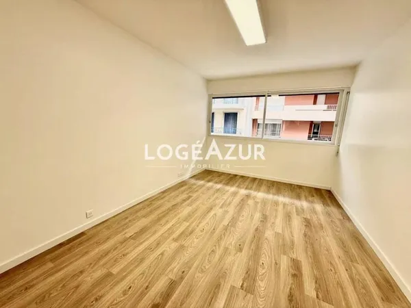 Bureaux 55 m²