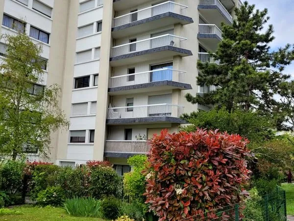 Location F2