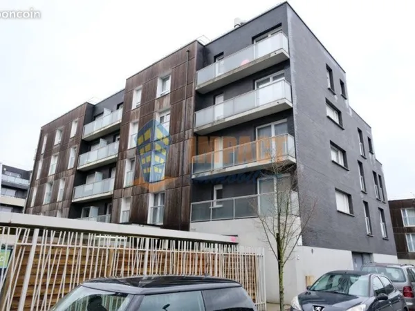 Studio 1 pièce 18 m²