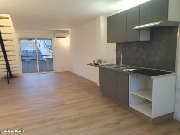 Location appartement (vide / non meublé)