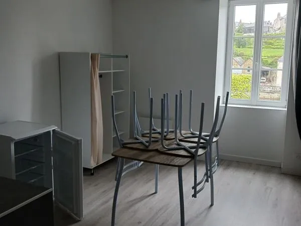 Appartement Location Mayenne 1p 27m² 250€
